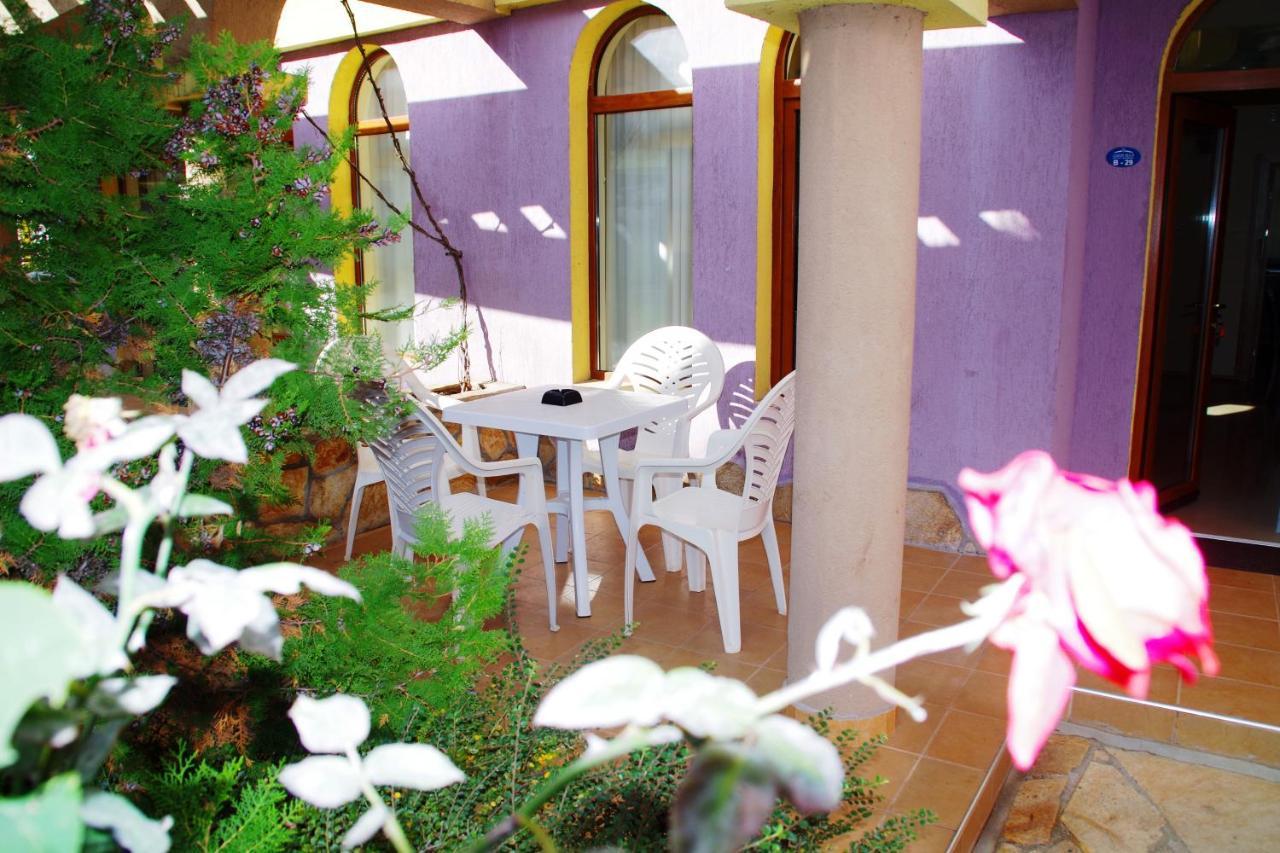 Azura Garden Apartments Cernomoreț Exterior foto